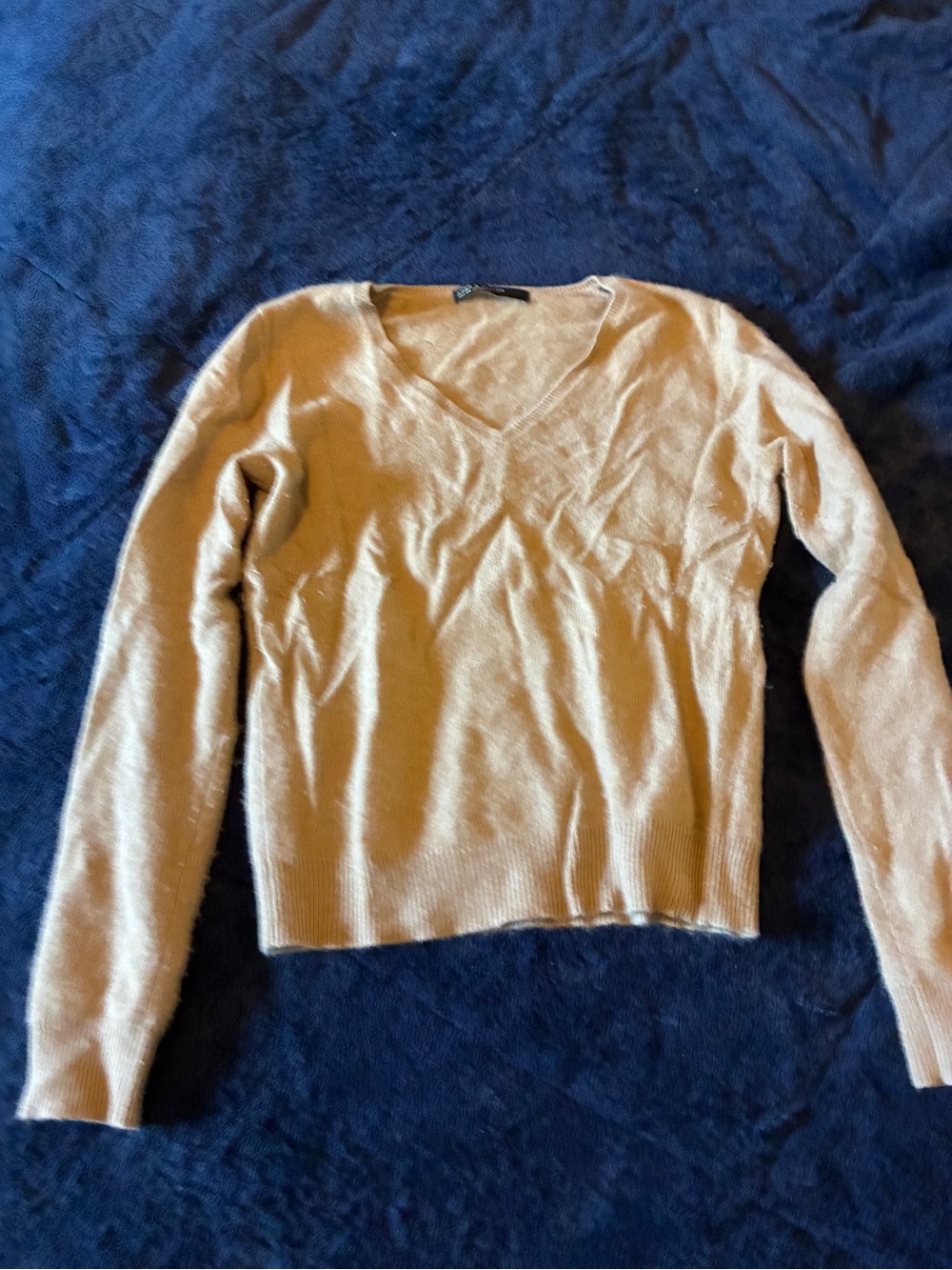 Lord & Taylor Tan V-Neck Long Sleeve Women's Sweater